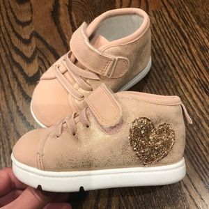 Rose gold carters shoes, toddler 5